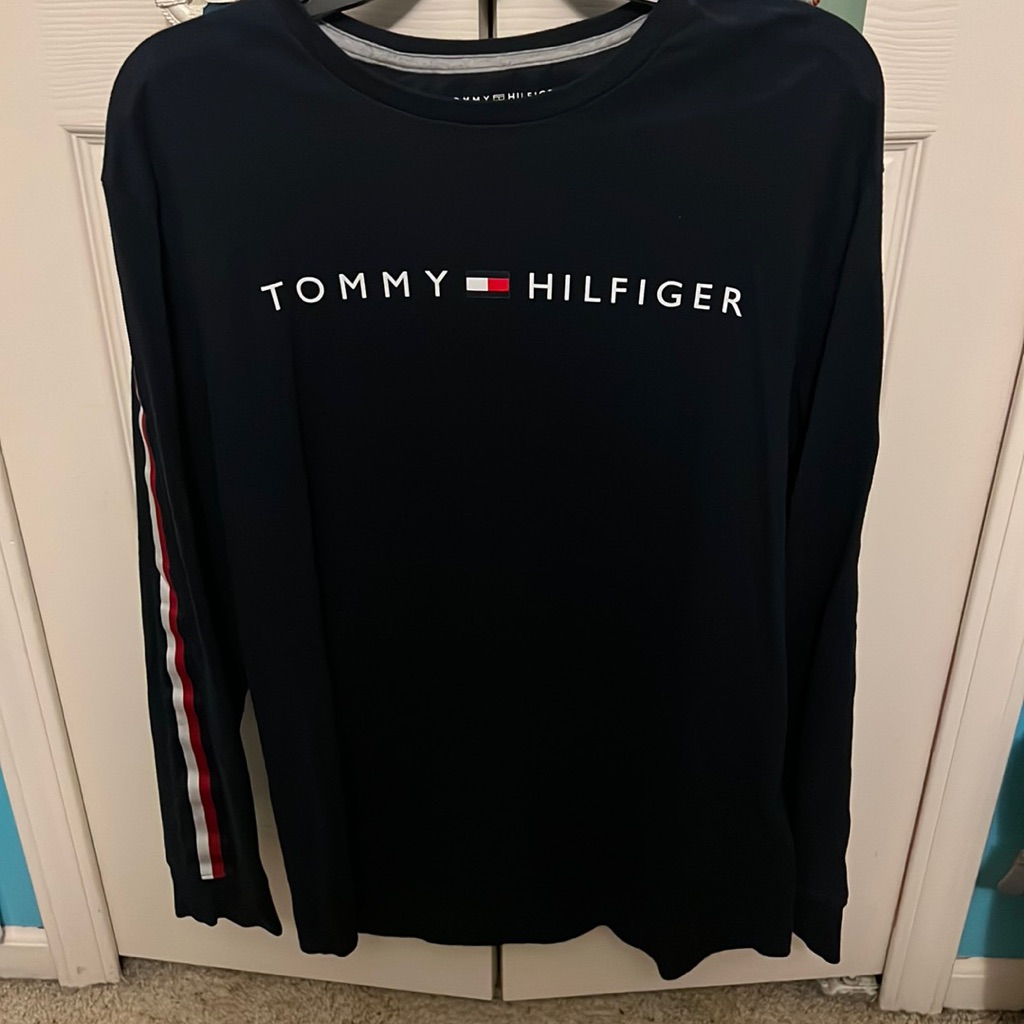 Men’s Tommy Long Sleeve